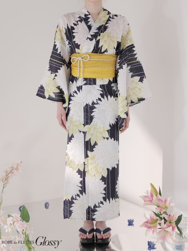 ネイビー　モデル：しおん　身長：158cm　着用サイズ：Fサイズ