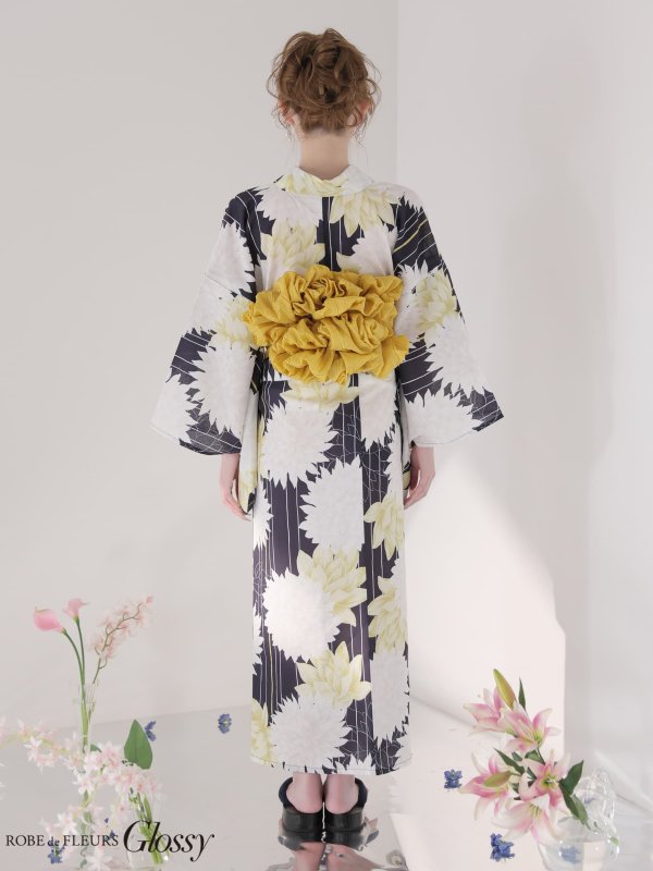 ネイビー　モデル：しおん　身長：158cm　着用サイズ：Fサイズ