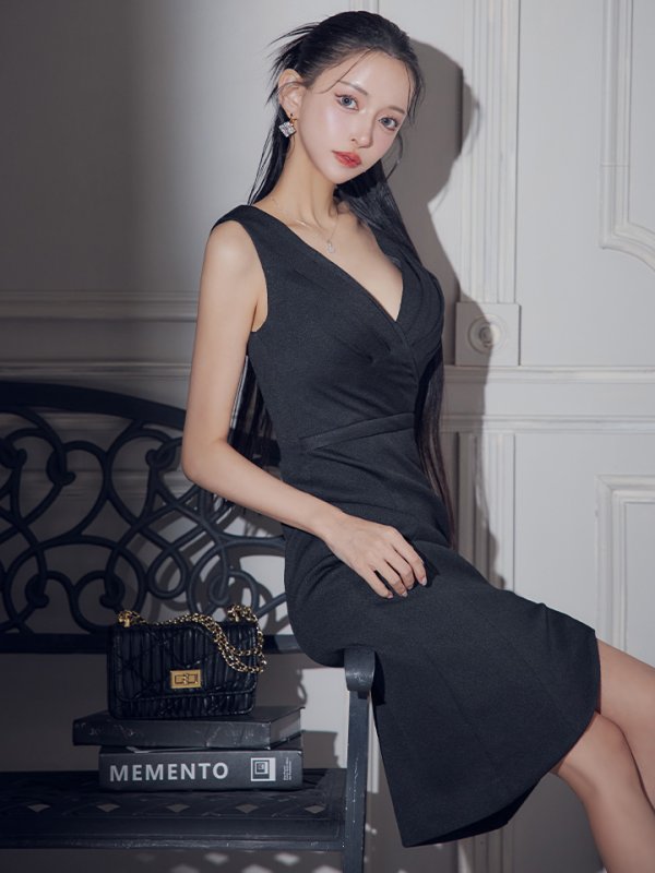 ブラック モデル:まおちゃる 身長:158cm 着用サイズ:Sサイズ