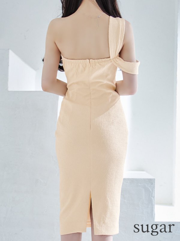 バニラ モデル:るな 身長:159cm:Sサイズ