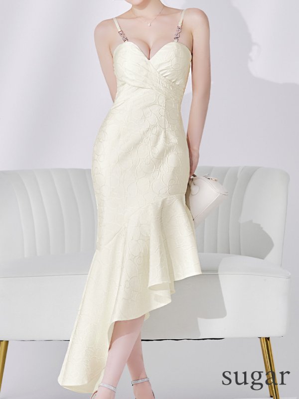 ホワイト モデル：ゆめ　身長：160cm　着用サイズ：Sサイズ