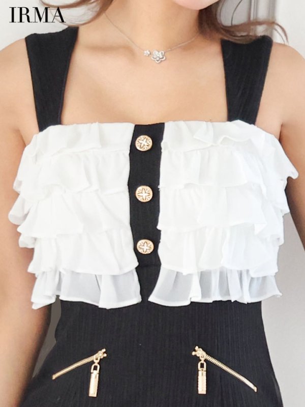 ホワイトxブラック モデル：如月れい　身長：156cm　着用サイズ：Sサイズ