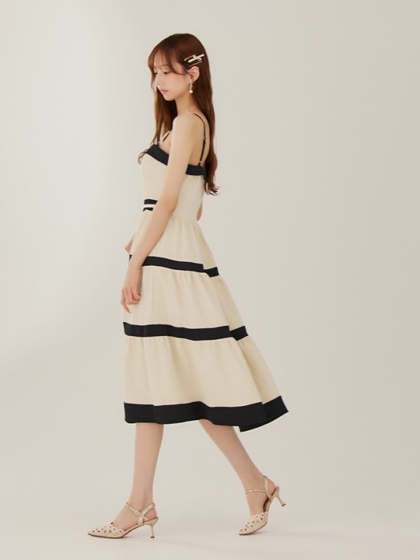 ベージュ　モデル：あすか　身長：170cm　着用サイズ：Sサイズ