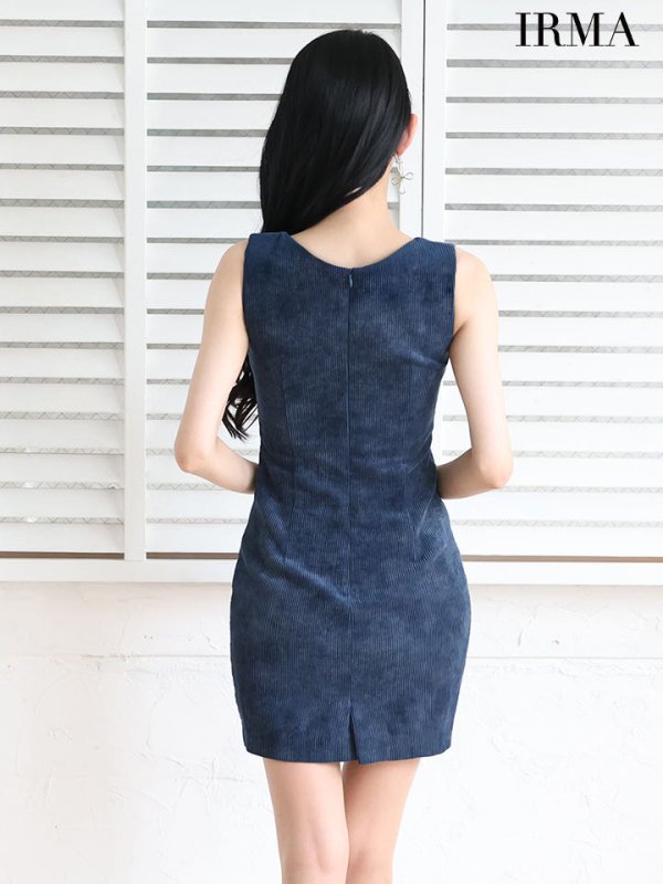 ダスティブルー　モデル：まおちゃる　身長：158cm　着用サイズ：Sサイズ