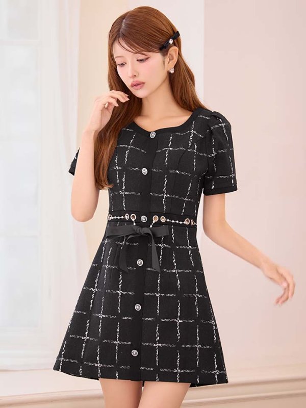 ブラック　モデル：まりん　身長：164cm　着用サイズ：Sサイズ