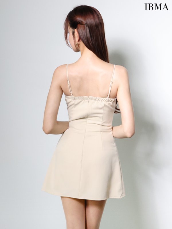 サンドベージュ　モデル：あみ　身長：163cm　着用サイズ：Sサイズ