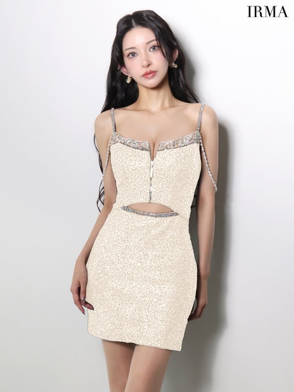 シャンパン　モデル：まおちゃる　身長：158cm　着用サイズ：Sサイズ