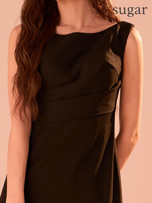 ブラック　モデル：るりぴ　身長：165cm　着用サイズ：Sサイズ