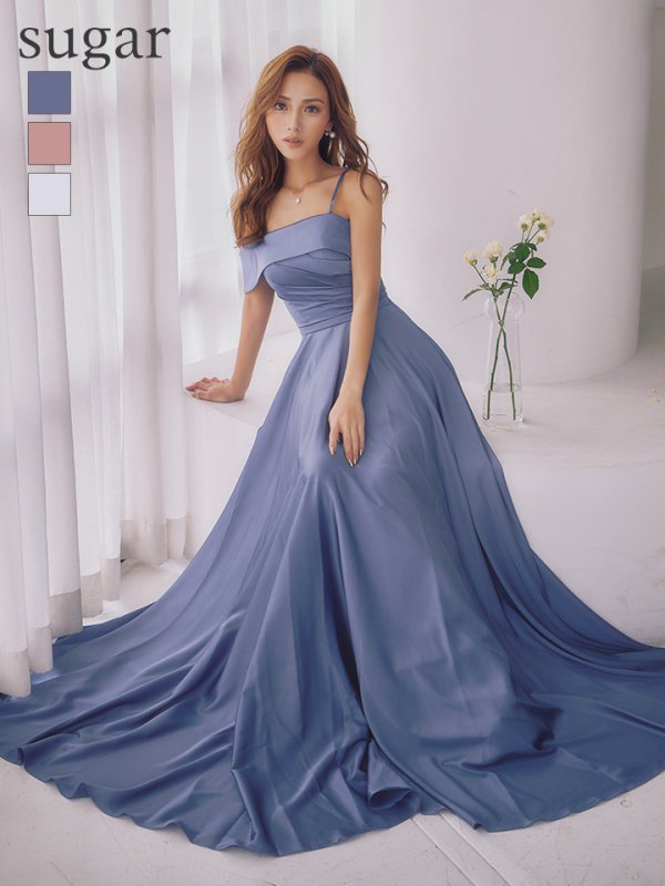 ロストブルー　モデル：カレン　身長：165cm　着用サイズ：Sサイズ