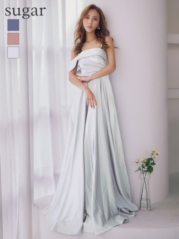 ホワイト　モデル：カレン　身長：165cm　着用サイズ：Sサイズ