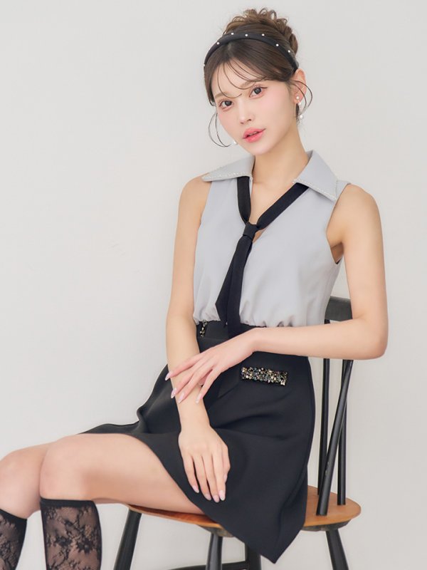 ライトグレーxブラック　モデル：るりぴ　身長：165cm　着用サイズ：Sサイズ