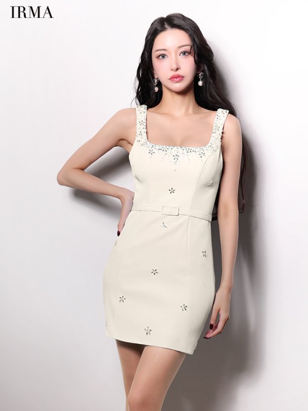 バニラ　モデル：まおちゃる　身長：158cm　着用サイズ：Sサイズ