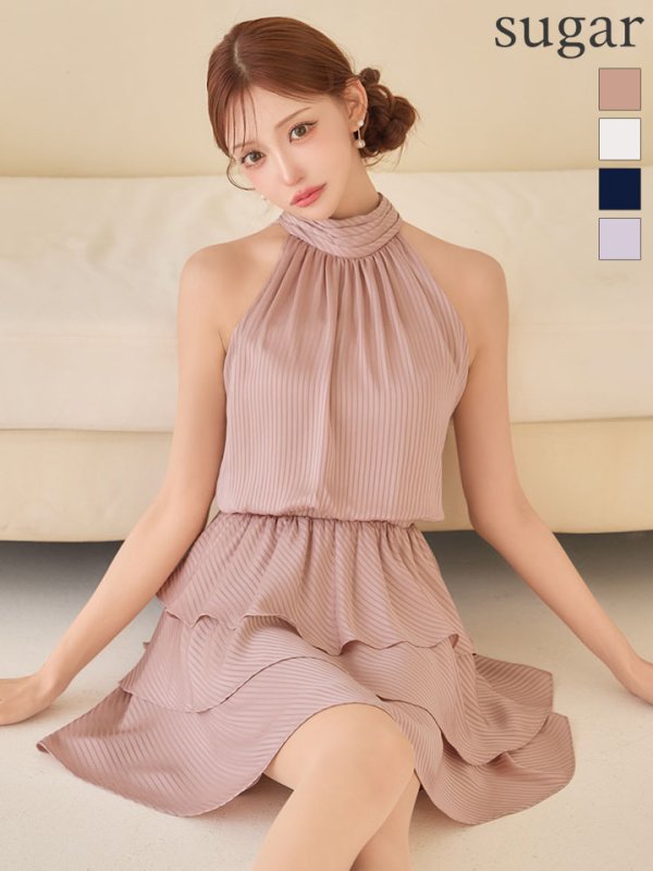 ピンク　モデル：明日花キララ　身長：162cm 着用サイズ：Sサイズ