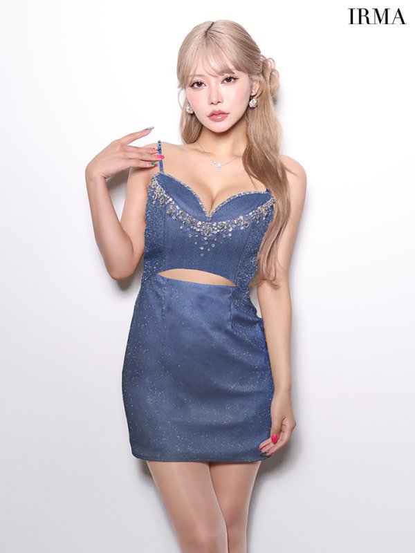 ラピスブルー　モデル：如月れい　身長：156cm　着用サイズ：Sサイズ