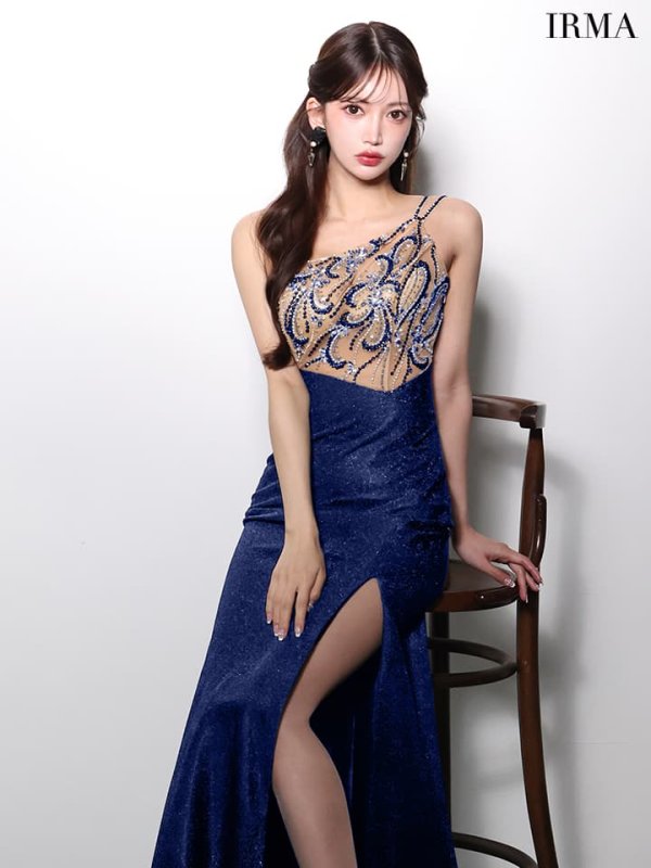 ダークブルー モデル：七瀬みほ　身長：162cm　着用サイズ：Mサイズ