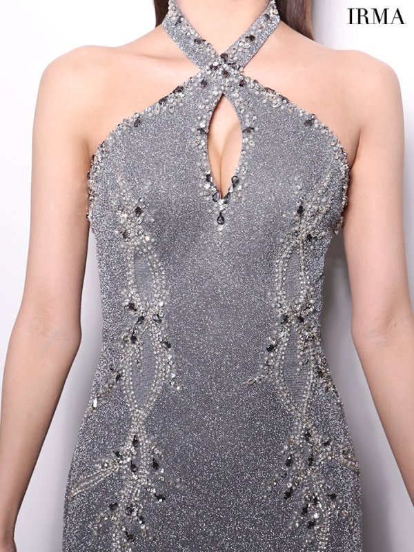 ダークスティール　モデル：七瀬みほ　身長：162cm　着用サイズ：Mサイズ