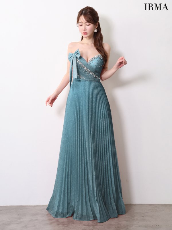 ティールグリーン　モデル：ゆめ　身長：160cm　着用サイズ：Mサイズ