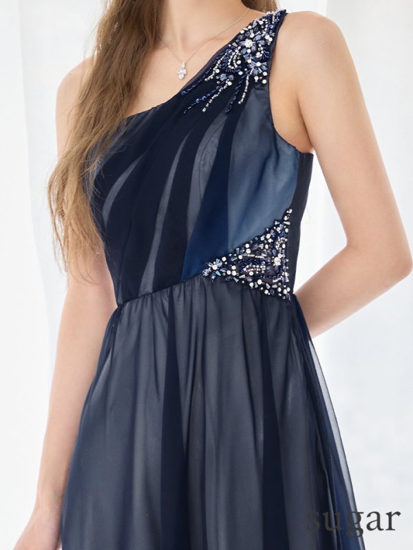 ネイビー　モデル：るりぴ　身長：165cm　着用サイズ：Sサイズ