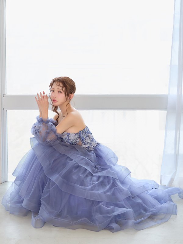 カラー　モデル：りな　身長：160cm　着用サイズ：Mサイズ