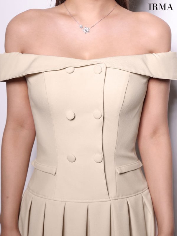 バニラ　モデル：如月れい　身長：156cm　着用サイズ：Sサイズ