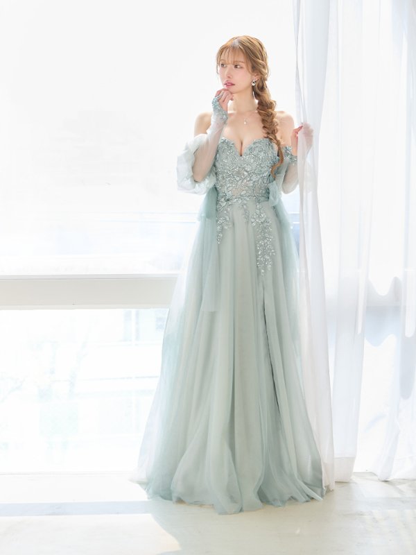 サージグリーン　モデル：ゆめ　身長：160cm　着用サイズ：Sサイズ