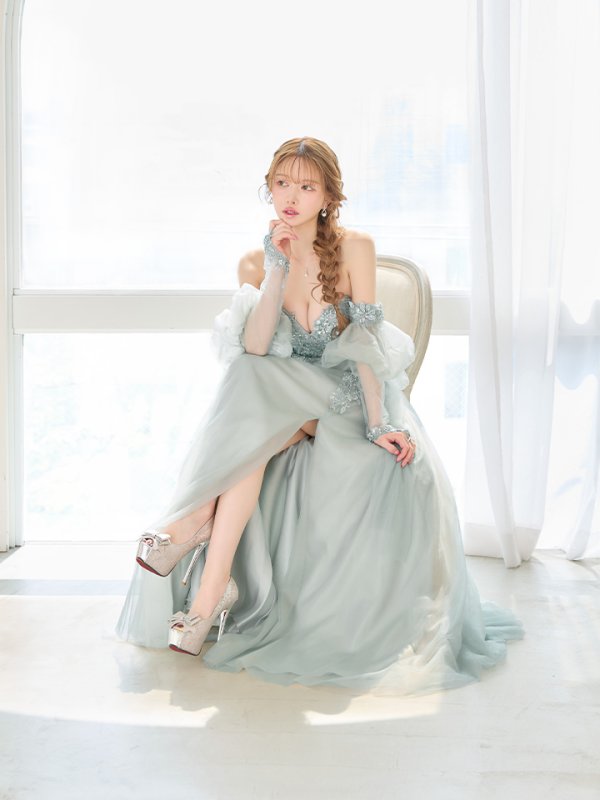 サージグリーン　モデル：ゆめ　身長：160cm　着用サイズ：Sサイズ