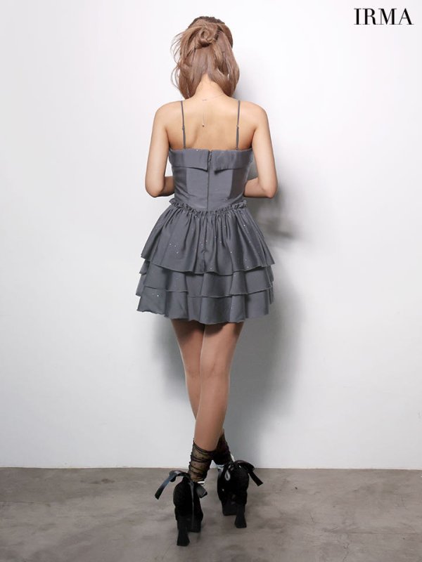 ダークグレー　モデル：如月れい　身長：156cm　着用サイズ：Sサイズ
