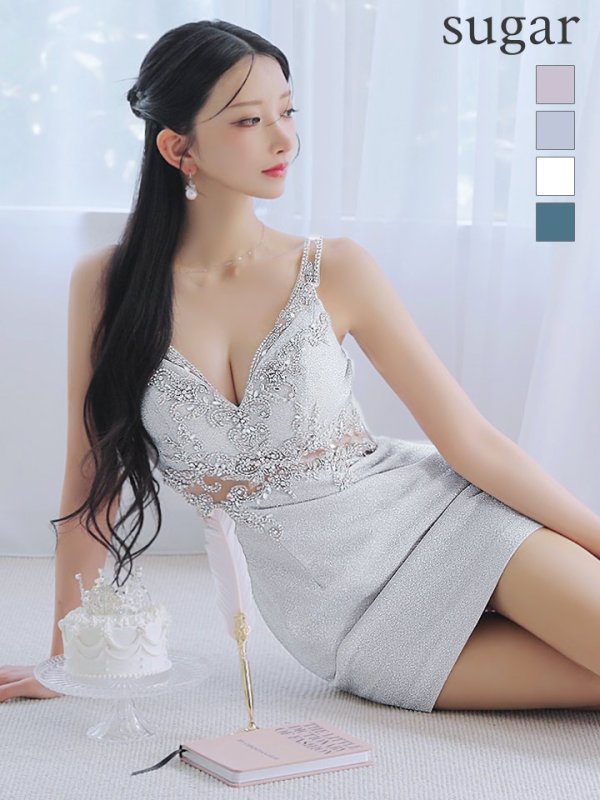シルバー　モデル：ゆいぴす　身長：170cm　着用サイズ：Sサイズ