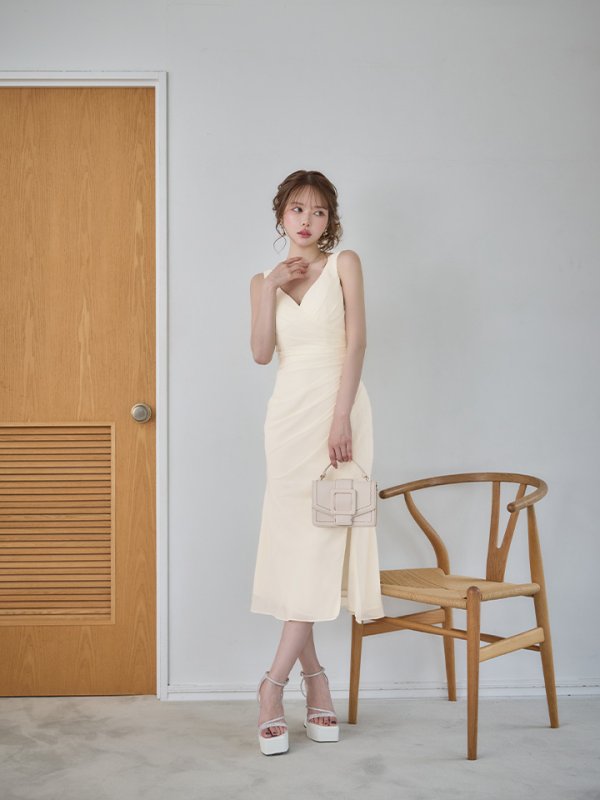 バニラ　モデル：ゆめ　身長：160cm　着用サイズ：Sサイズ