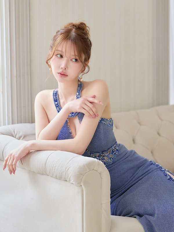 ラピスブルー　モデル：ゆめ　身長：160cm　着用サイズ：Sサイズ