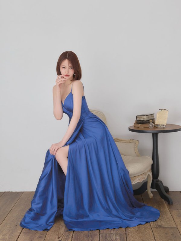 ラピスブルー　モデル：れみ　身長：163cm　着用サイズ：Sサイズ
