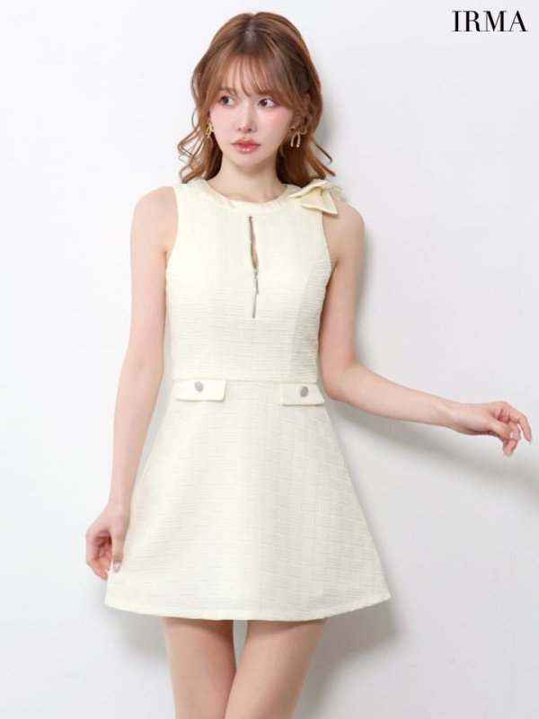 バニラ　モデル：ゆめ　身長：160cm　着用サイズ：Sサイズ