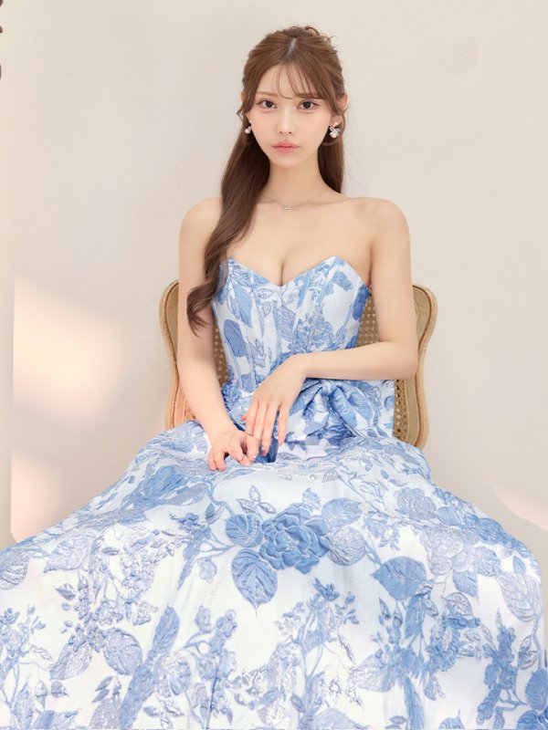 ブルー　モデル：るりぴ　身長：165cm　着用サイズ：Sサイズ