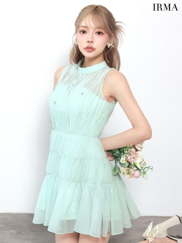 グリーン　モデル：如月れい　身長：156cm　着用サイズ：Sサイズ