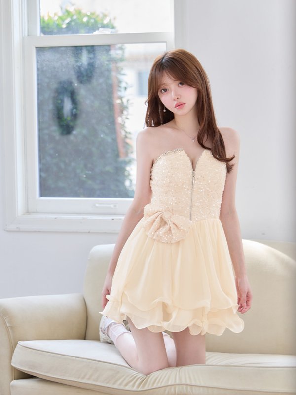 シャンパン　モデル：羽澄まり　身長：158cm　着用サイズ：Sサイズ
