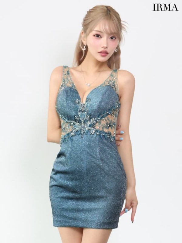 ペリーブルー　モデル：如月れい　身長：156cm　着用サイズ：Sサイズ