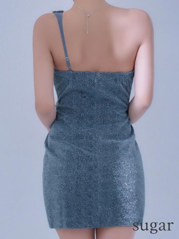 ペリーブルー　モデル：如月れい　身長：156cm　着用サイズ：Sサイズ