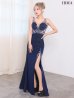 ダークロイヤル　モデル：如月れい　身長：156cm　着用サイズ：Mサイズ
