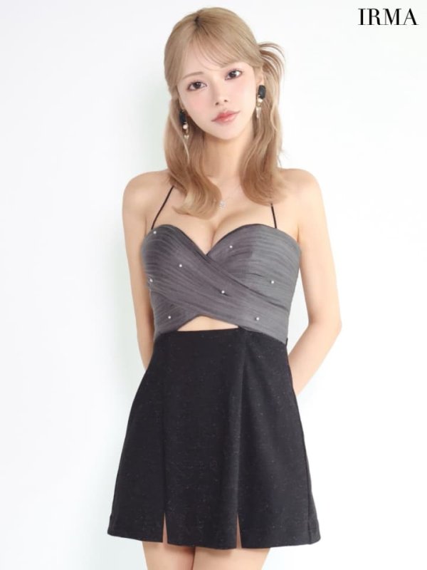 ダークグレー モデル：如月れい　身長：156cm　着用サイズ：Sサイズ