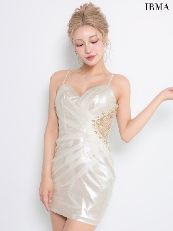 シルバー　モデル：如月れい　身長：156cm　着用サイズ：Sサイズ