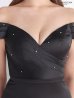 ブラックxシャンパン　モカ　モデル：リサ　身長：164cm　着用サイズ：Mサイズ