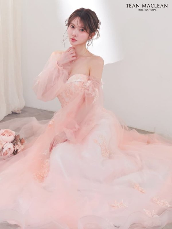 ピンクベージュ　モデル：ゆめ　身長：160cm　着用サイズ：Mサイズ