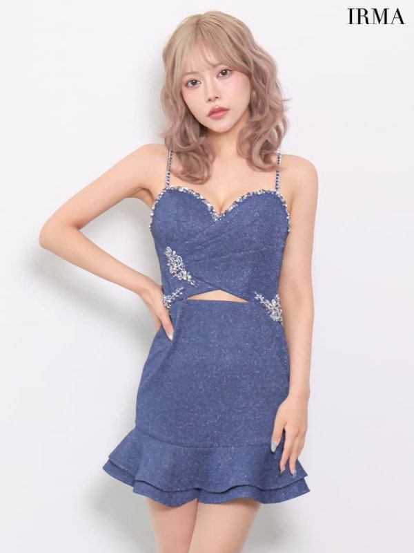 ラピスブルー　モデル：如月れい　身長：156cm　着用サイズ：Sサイズ