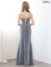 ダークスティール　モデル：リサ　身長：164cm　着用サイズ：Mサイズ