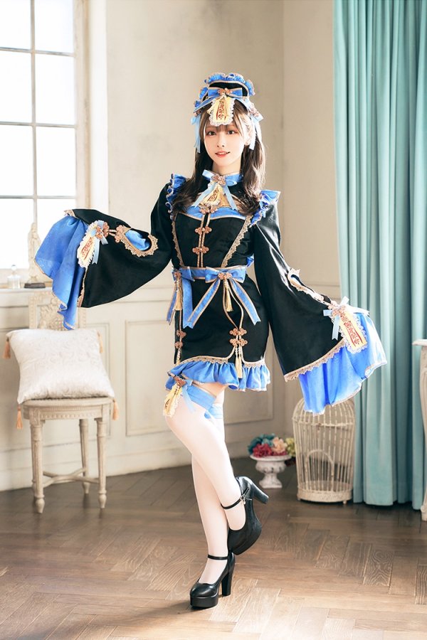 ブルー　モデル身長：155cm　着用サイズ：Fサイズ