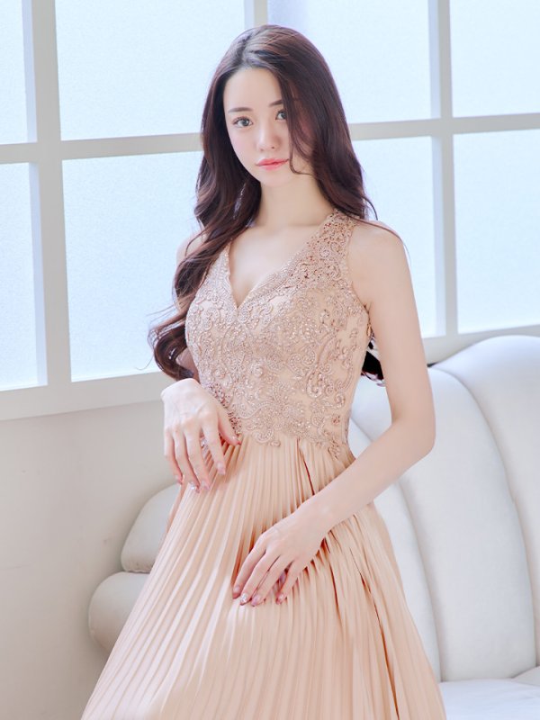 画像17: 【Lip line/リップライン】刺繍/ ワンカラー/ Vネック/ ノースリーブ/ ビジュー/ プリーツスカート/ Aライン/ ロングドレス/ キャバドレス long[HC03]