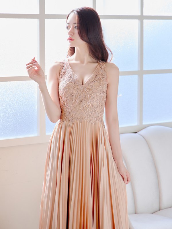 画像18: 【Lip line/リップライン】刺繍/ ワンカラー/ Vネック/ ノースリーブ/ ビジュー/ プリーツスカート/ Aライン/ ロングドレス/ キャバドレス long[HC03]