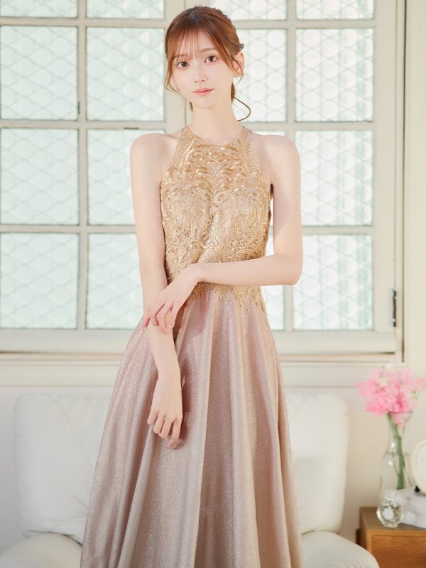 シャンパンピンク モデル:あすか 身長:170cm 着用サイズ:Sサイズ