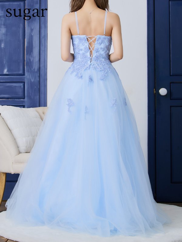 ブルー モデル:如月れい 身長:156cm 着用サイズ:Sサイズ