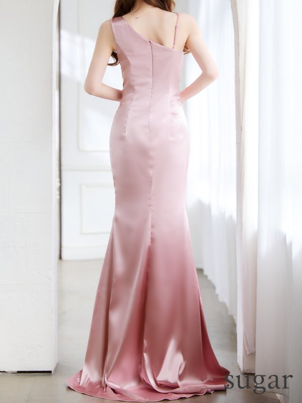 ピンク モデル:ゆめ 身長:160cm 着用サイズ:Sサイズ